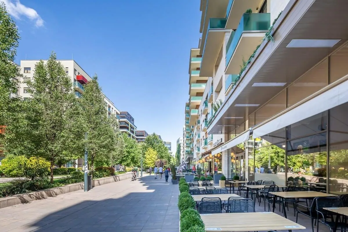 Central - Balcony - Modern Home Budapest